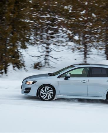 SUBARU-LEVORG-lr-66